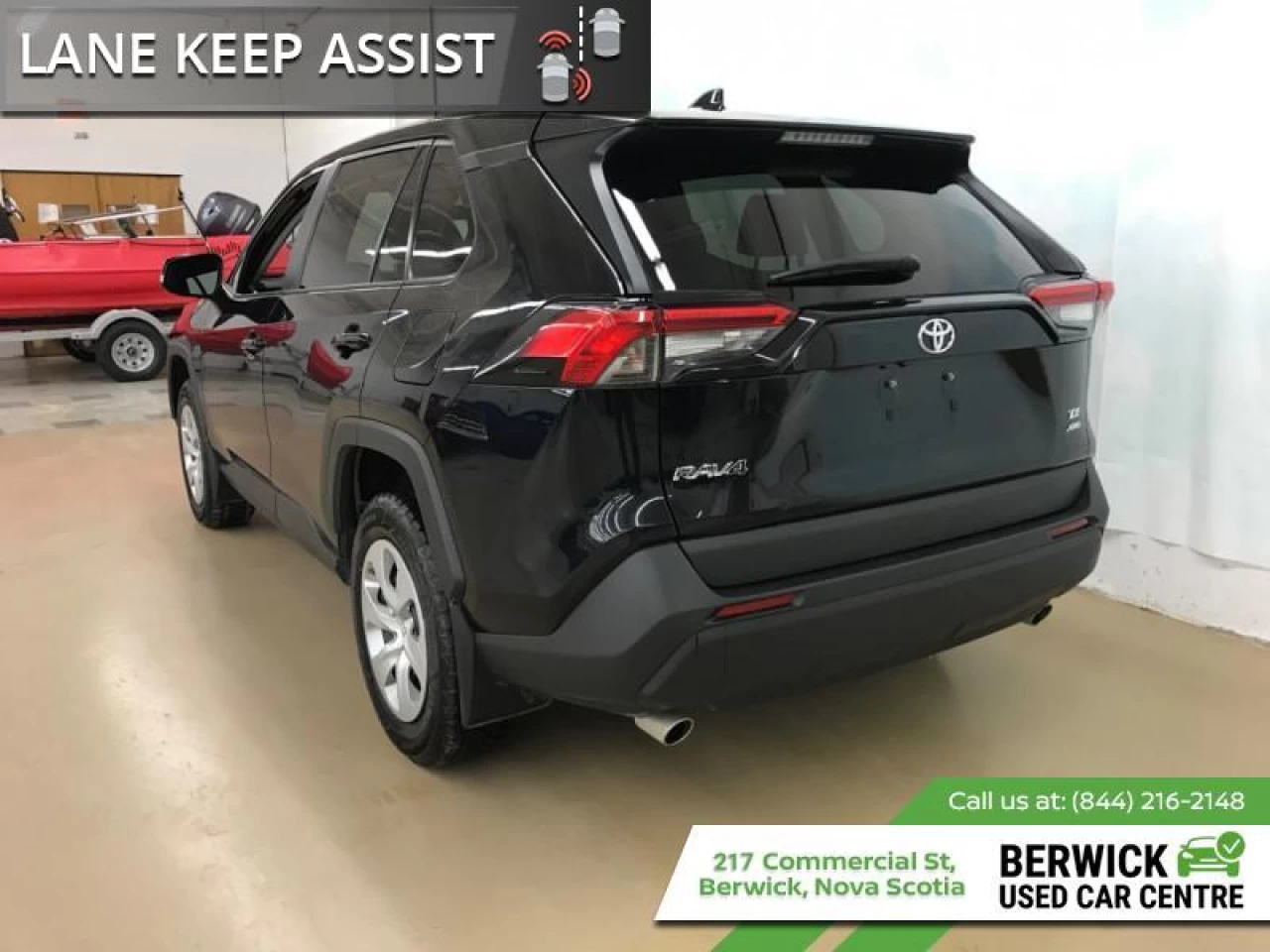 2022 Toyota RAV4 LE AWD Main Image