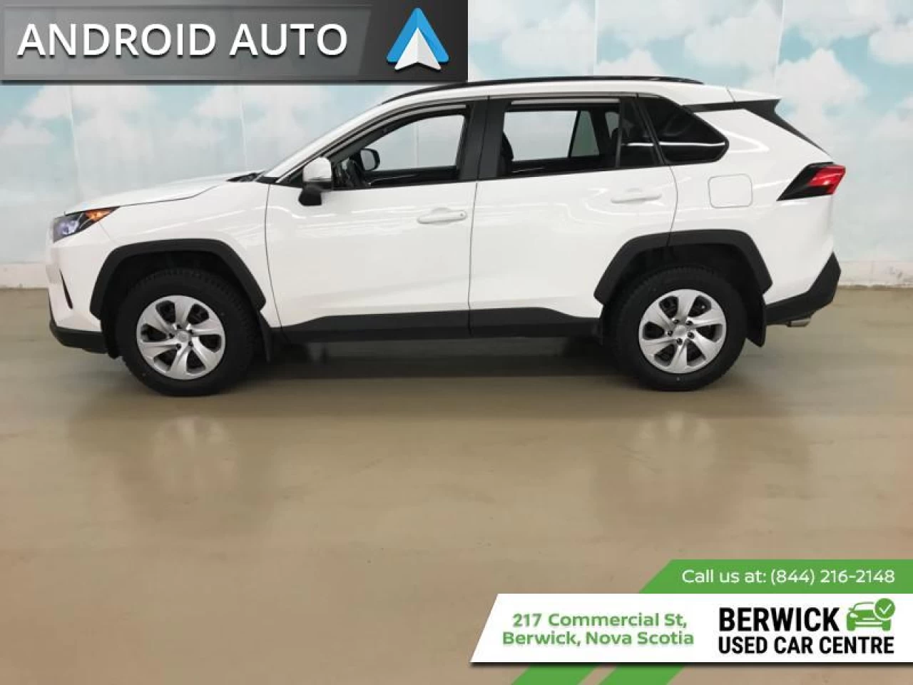 2021 Toyota RAV4 LE AWD Main Image