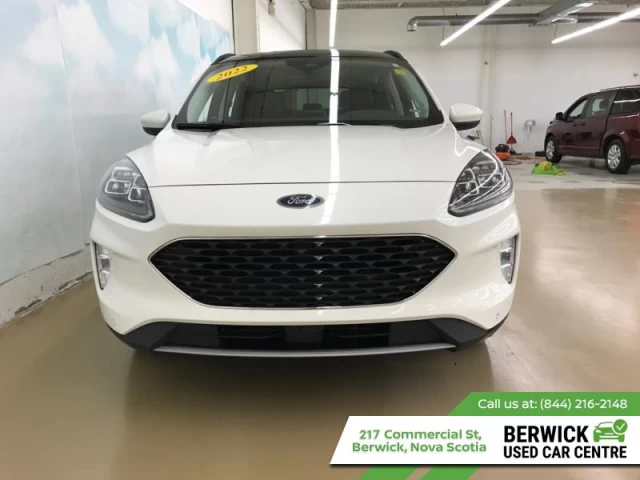 Ford Escape Titanium AWD 2022