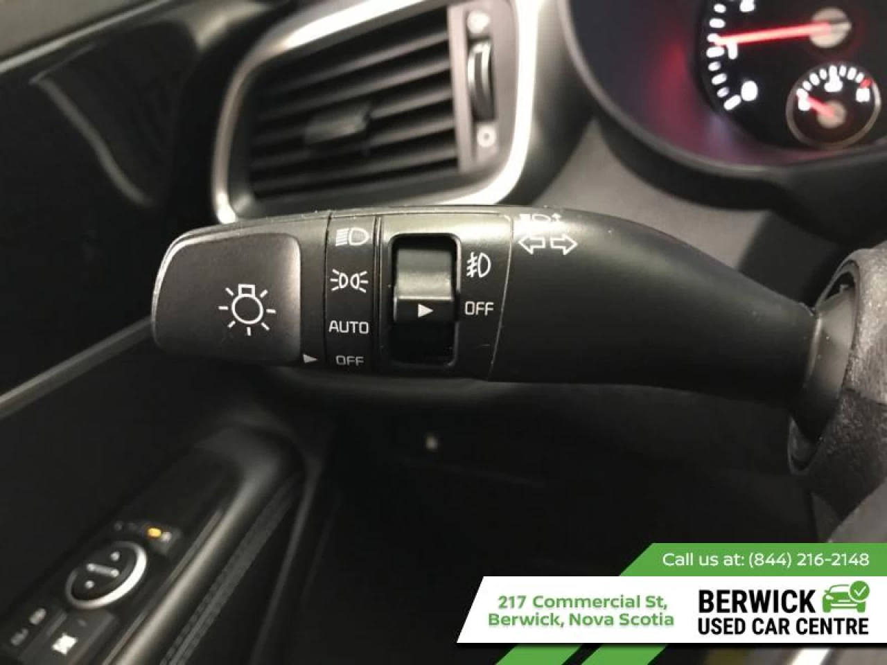 2019 Kia Sorento LX V6 Premium Main Image