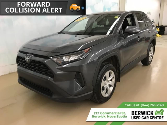 Toyota RAV4 LE AWD 2022