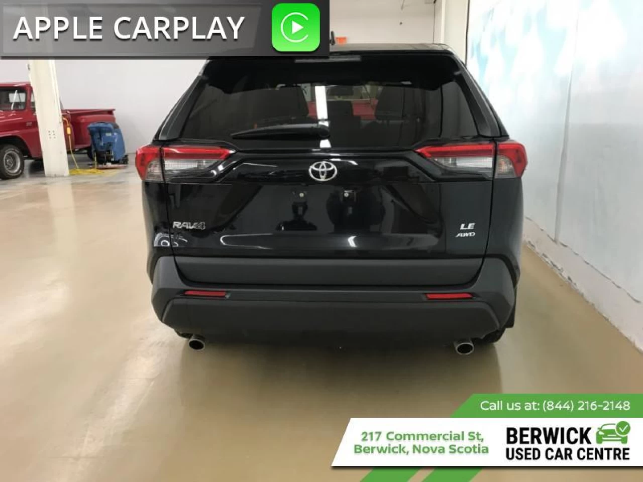 2022 Toyota RAV4 LE AWD Main Image