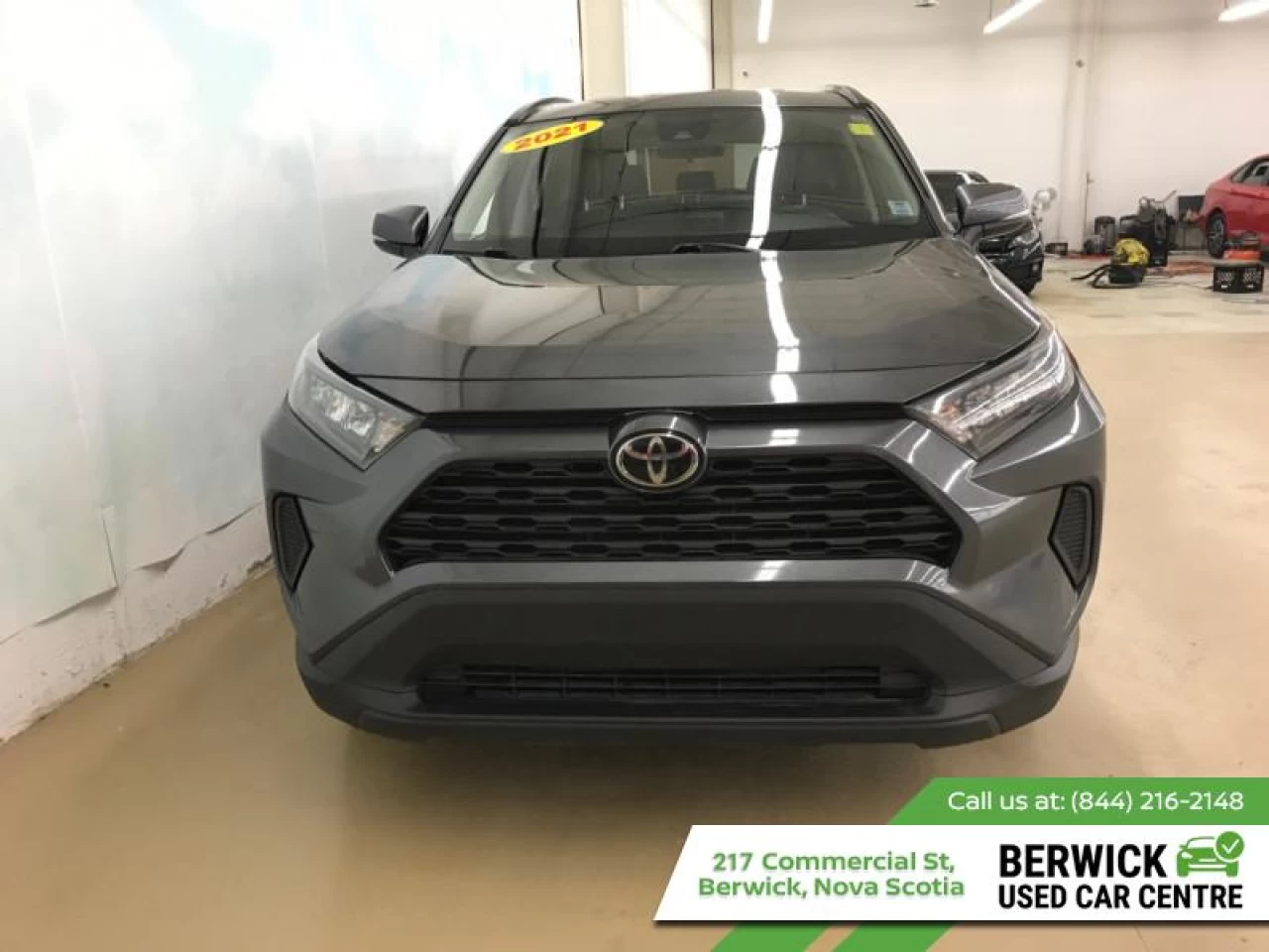 2021 Toyota RAV4 LE AWD Main Image