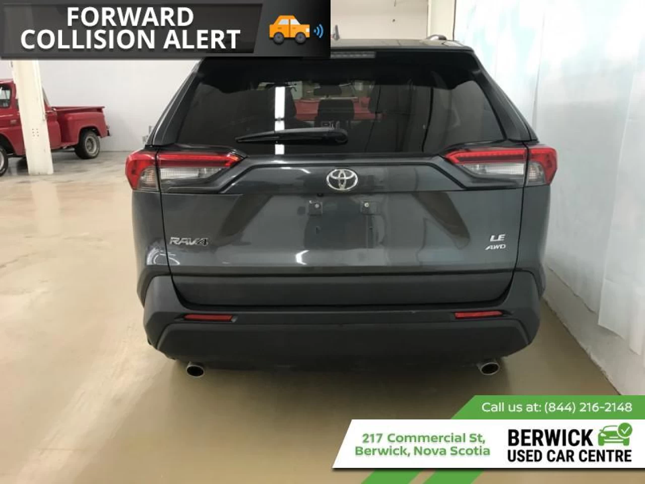 2021 Toyota RAV4 LE AWD Main Image