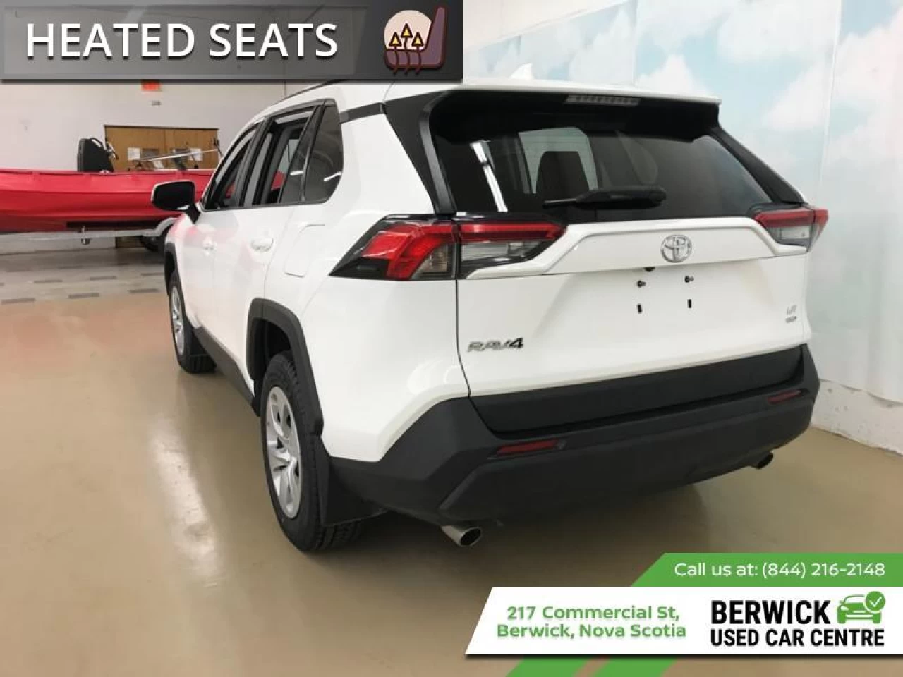 2021 Toyota RAV4 LE AWD Main Image