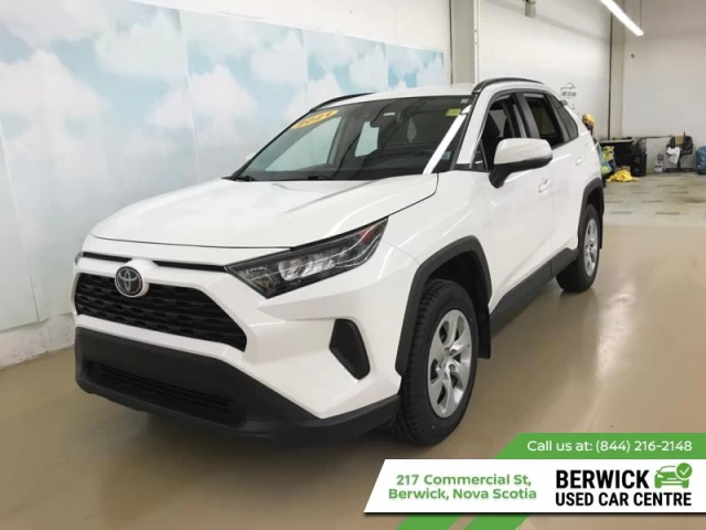 Toyota RAV4 LE AWD 2021