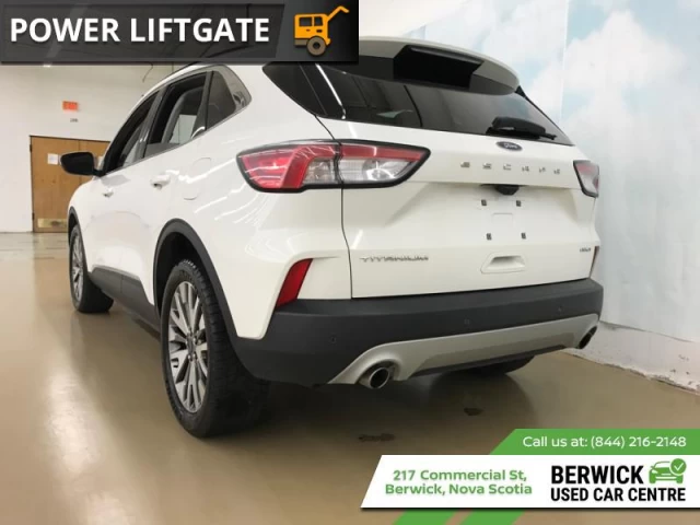 Ford Escape Titanium AWD 2022