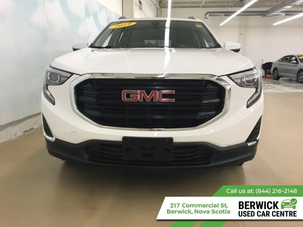 2019 GMC Terrain SLE Main Image